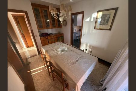 Apartamento à venda com 3 quartos, 255m² em Vila Suzana, São Paulo