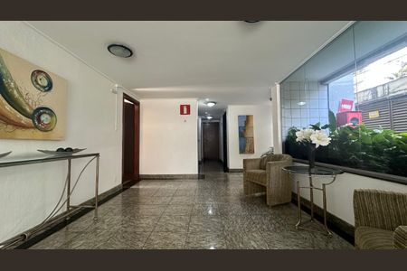 Apartamento à venda com 95m², 3 quartos e 2 vagasHall social 
