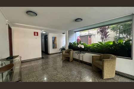 Apartamento à venda com 95m², 3 quartos e 2 vagasHall social 