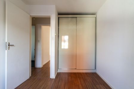 Apartamento à venda com 92m², 2 quartos e 2 vagas Apartamento à venda com 92m², 2 quartos e 2 vagasQuarto 1