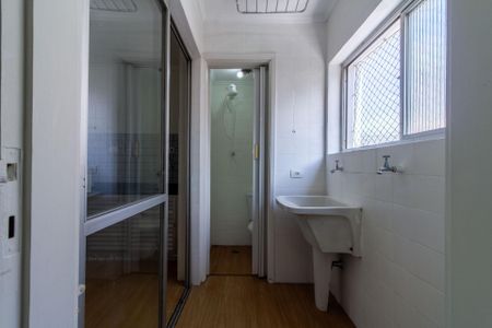 Apartamento à venda com 92m², 2 quartos e 2 vagas Apartamento à venda com 92m², 2 quartos e 2 vagasÁrea de Serviço