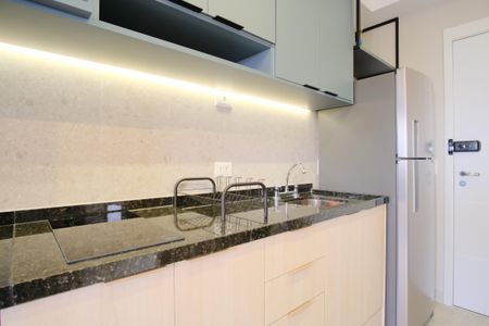 Cozinha de kitnet/studio para alugar com 1 quarto, 27m² em Vila Matilde, São Paulo