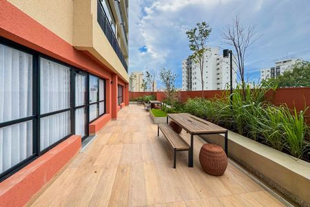 Apartamento para alugar com 69m², 3 quartos e 1 vagaÁrea comum