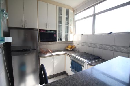 Apartamento à venda com 160m², 3 quartos e 1 vagaCozinha