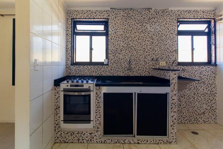 Apartamento à venda com 45m², 2 quartos e 1 vaga Apartamento à venda com 45m², 2 quartos e 1 vagaCozinha