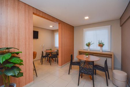 Apartamento para alugar com 35m², 2 quartos e sem vagaÁrea comum - Salão de festas