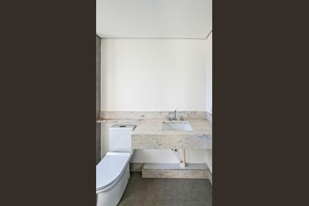 Apartamento à venda com 143m², 4 quartos e 3 vagas Apartamento à venda com 143m², 4 quartos e 3 vagasBanheiro da Suíte 1