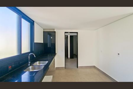 Apartamento à venda com 143m², 4 quartos e 3 vagas Apartamento à venda com 143m², 4 quartos e 3 vagasCozinha