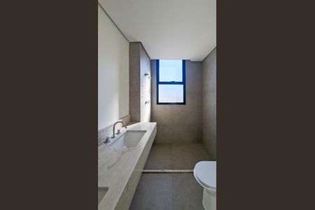 Apartamento à venda com 143m², 4 quartos e 3 vagas Apartamento à venda com 143m², 4 quartos e 3 vagasBanheiro da Suíte 2