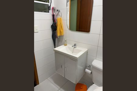 Casa à venda com 192m², 3 quartos e 3 vagas Casa à venda com 192m², 3 quartos e 3 vagasLavabo 2