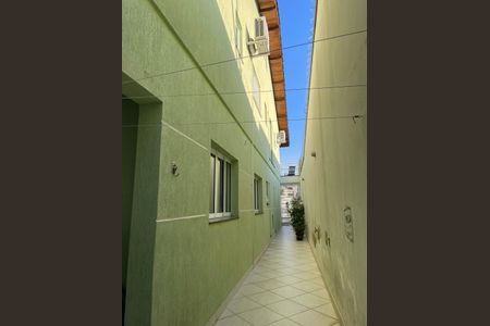 Casa à venda com 192m², 3 quartos e 3 vagas Casa à venda com 192m², 3 quartos e 3 vagasÁrea Externa