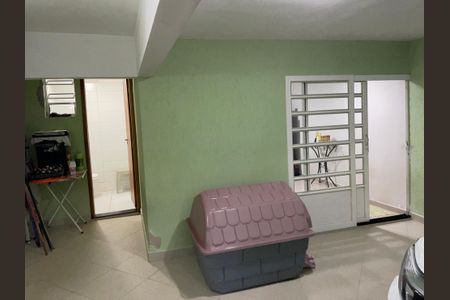 Casa à venda com 192m², 3 quartos e 3 vagas Casa à venda com 192m², 3 quartos e 3 vagasÁrea Externa