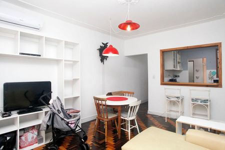 Sala de apartamento à venda com 3 quartos, 98m² em Cidade Baixa, Porto Alegre