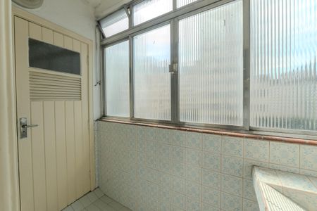 Apartamento para alugar com 80m², 2 quartos e sem vagaÁrea de Serviço