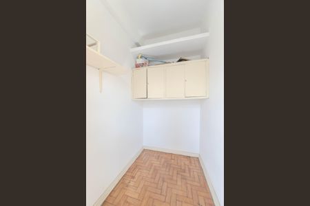 Apartamento para alugar com 80m², 2 quartos e sem vagaQuarto de Serviço