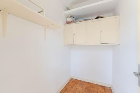 Apartamento para alugar com 80m², 2 quartos e sem vagaQuarto de Serviço