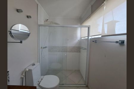 Casa à venda com 150m², 3 quartos e 1 vaga Casa à venda com 150m², 3 quartos e 1 vagaBanheiro da Suíte