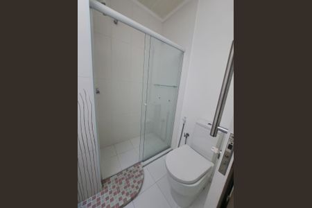 Casa à venda com 150m², 3 quartos e 1 vaga Casa à venda com 150m², 3 quartos e 1 vagaBanheiro