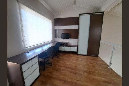 Casa à venda com 150m², 3 quartos e 1 vaga Casa à venda com 150m², 3 quartos e 1 vagaEscritório