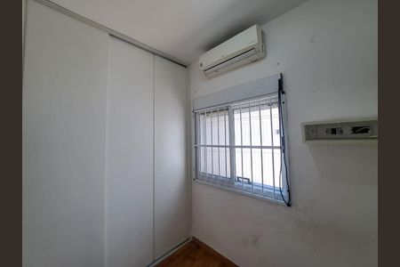 Casa à venda com 150m², 3 quartos e 1 vaga Casa à venda com 150m², 3 quartos e 1 vagaQuarto 1