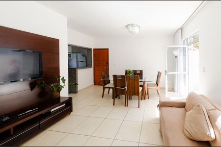 Sala de apartamento para alugar com 3 quartos, 131m² em Havaí, Belo Horizonte