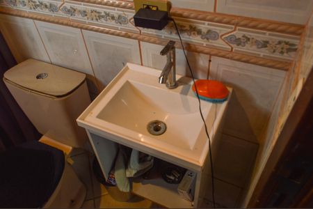 Casa de condomínio à venda com 120m², 3 quartos e 1 vagaBanheiro da Suíte 2