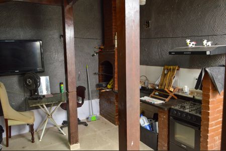 Casa de condomínio à venda com 120m², 3 quartos e 1 vagaÁrea Gourmet