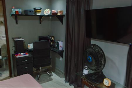 Casa de condomínio à venda com 120m², 3 quartos e 1 vagaSuíte 1