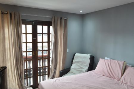 Casa de condomínio à venda com 120m², 3 quartos e 1 vagaSuíte 1