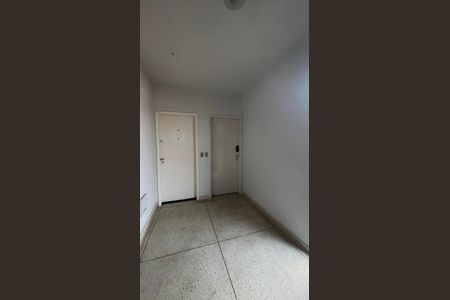 Apartamento à venda com 39m², 1 quarto e sem vagaÁrea comum