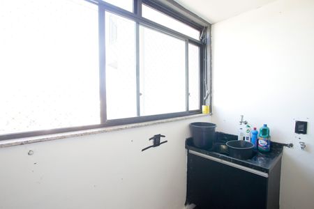 Apartamento para alugar com 87m², 3 quartos e 1 vagaÁrea de Serviço