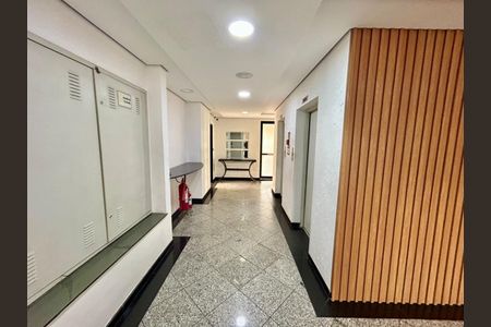 Apartamento à venda com 75m², 3 quartos e 2 vagas Apartamento à venda com 75m², 3 quartos e 2 vagasÁrea comum