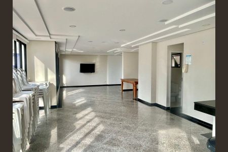 Apartamento à venda com 75m², 3 quartos e 2 vagas Apartamento à venda com 75m², 3 quartos e 2 vagasÁrea comum - Salão de festas