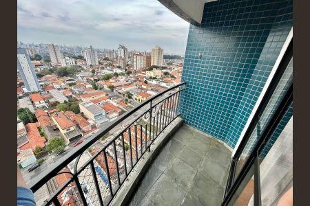 Apartamento à venda com 75m², 3 quartos e 2 vagas Apartamento à venda com 75m², 3 quartos e 2 vagasVaranda