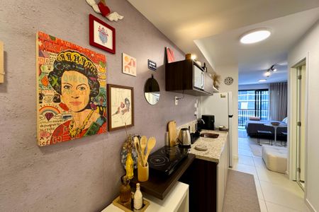 Apartamento à venda com 33m², 1 quarto e sem vaga Apartamento à venda com 33m², 1 quarto e sem vagaCozinha e Área de Serviço