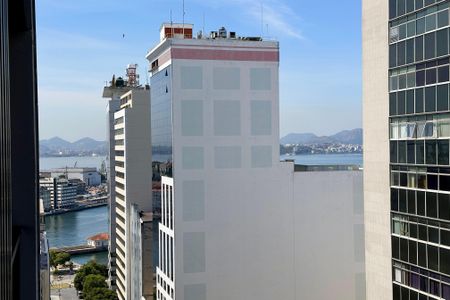 Apartamento à venda com 33m², 1 quarto e sem vaga Apartamento à venda com 33m², 1 quarto e sem vagaVista Varanda Sala/Quarto