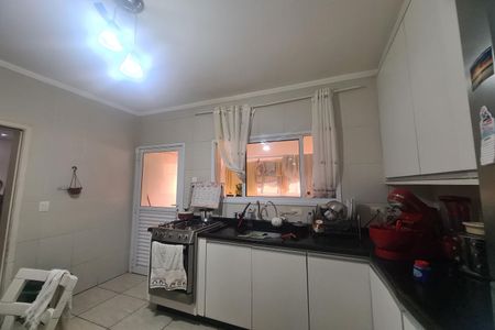 Casa de condomínio à venda com 70m², 2 quartos e 1 vagaCozinha