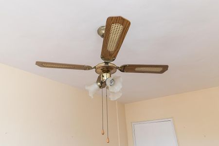 Sala de apartamento à venda com 3 quartos, 60m² em Penha, Rio de Janeiro