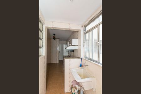 Apartamento à venda com 60m², 3 quartos e 1 vagaÁrea de Serviço