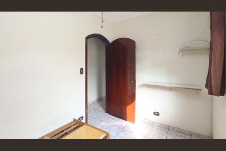 Casa à venda com 306m², 4 quartos e 7 vagas Casa à venda com 306m², 4 quartos e 7 vagasQuarto