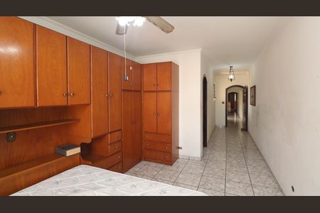 Casa à venda com 306m², 4 quartos e 7 vagas Casa à venda com 306m², 4 quartos e 7 vagasSuíte 1