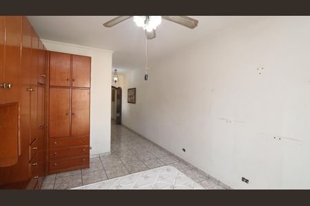 Casa à venda com 306m², 4 quartos e 7 vagas Casa à venda com 306m², 4 quartos e 7 vagasSuíte 1