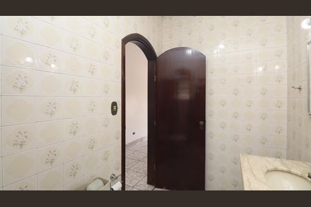 Casa à venda com 306m², 4 quartos e 7 vagas Casa à venda com 306m², 4 quartos e 7 vagasBanheiro da Suíte 1