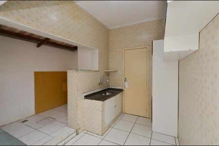 Cozinha de apartamento à venda com 3 quartos, 80m² em Serra, Belo Horizonte
