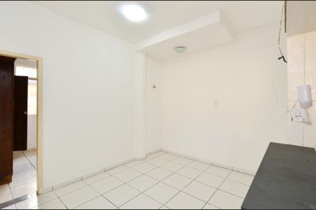 Apartamento à venda com 80m², 3 quartos e 1 vaga Apartamento à venda com 80m², 3 quartos e 1 vagaCopa