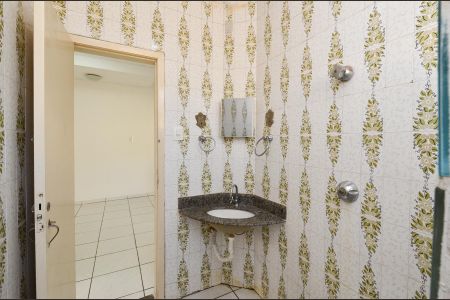 Apartamento à venda com 80m², 3 quartos e 1 vaga Apartamento à venda com 80m², 3 quartos e 1 vagaBanheiro