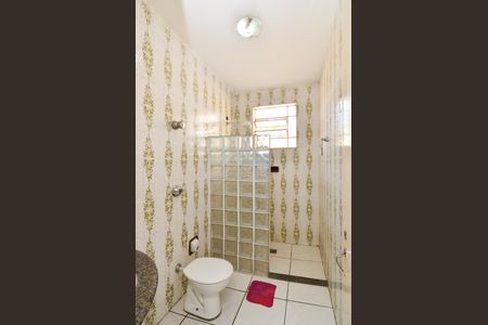 Banheiro de apartamento à venda com 3 quartos, 80m² em Serra, Belo Horizonte