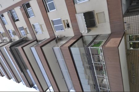 Apartamento à venda com 85m², 2 quartos e 2 vagasFachada