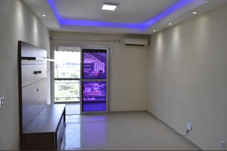 Sala de apartamento à venda com 2 quartos, 85m² em Todos Os Santos, Rio de Janeiro