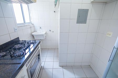 Apartamento à venda com 67m², 2 quartos e 2 vagasCozinha